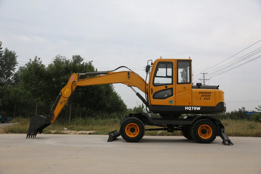 Sell Flexible Rotation Use for Forestry/Buildling 8 Ton Wheeled Excavator
