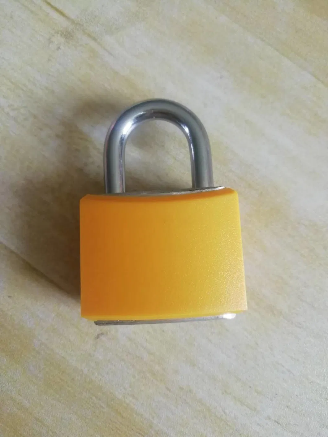 Aluminum Lock with Solid Brass Cylinder Safety Padlock Have Plastic Shell Padlock