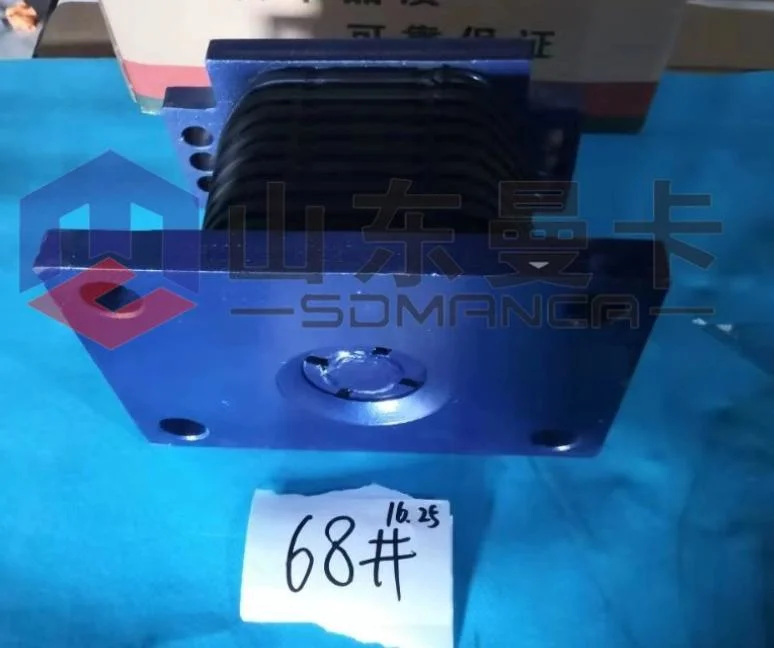 Sinotruk HOWO 371 Truck Spare Parts Az9725520278 Rubber Mounting Az9725520276 Rubber Support Block Shandong Manca