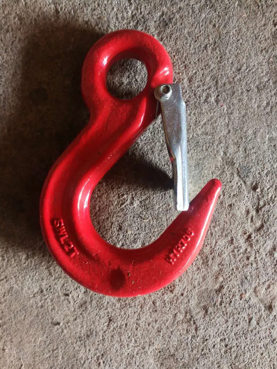 G80, 320 Eye Hoist Hook with Safety Latch, or with Swivels