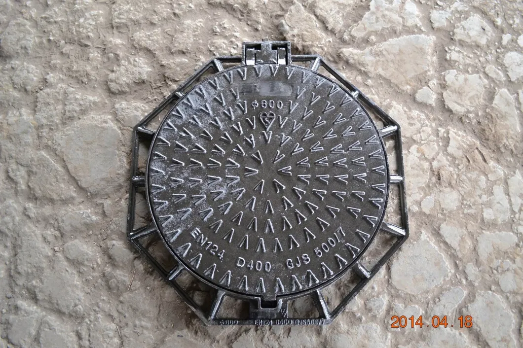 OEM Strong Capacity D400 850X850 Octagonal Square Locking Ductile Iron Manhole Cover