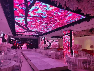La pequeña pantalla LED para interiores de paso de la pared con alta calidad y ultra amplio ángulo de visualización para exhibiciones comerciales y aplicaciones de Comunicación Digital