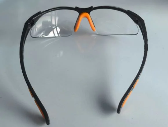 CE En166 and ANSI Z87.1 Polycarbonate Lightweight Safety Glasses Quality Goggles