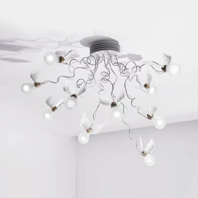 Maurer Lucellino Tedesco creativo semplice moderno Angelo ali lampada da muro a uccello lampadario.
