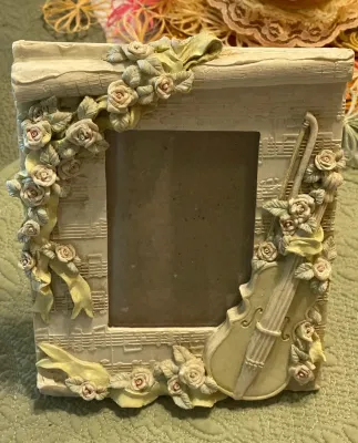 Stile vittoriano Rose e Lace Floral resina cornice rosa pale Delicato regalo per mamma