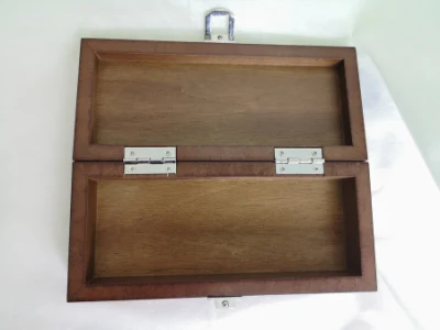 Contenitore regalo di legno di deposito