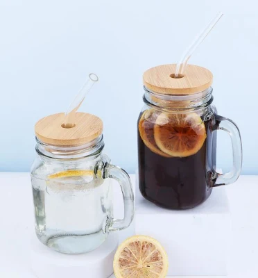 Tazza di calcio da 500 ml in vendita all&prime;ingrosso con coperchio di bambù e. Paglia