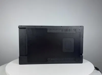 Cornice fotografica digitale con touch screen da 18,5&quot; con montaggio a parete