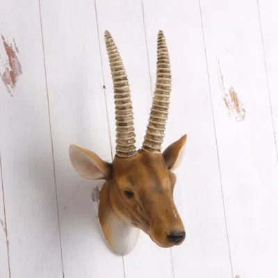 Decorazione domestica resina realistica Deer Head Wall Art in vendita