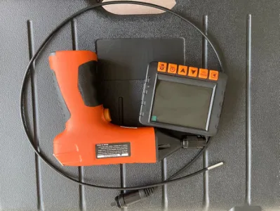 Endoscopio video portatile con sonda da 3,9 mm, tubo a serpente da 5 m, display da 3.5′ ′, impermeabile IP67