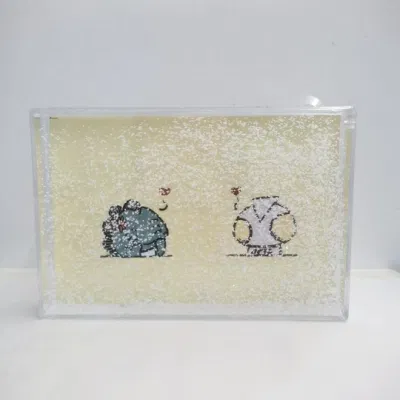 Cornice rettangolare con neve galleggiante per regalo di Natale