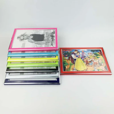 A4 sublimazione vuoto Puzzle Photo Jigsaw cornice con Stander &amp; Bordo in plastica argento