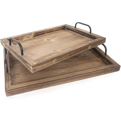 Vassoio di servizio rustico arcaistico in legno con manici in metallo per tè/caffè/torte/bevande/colazione