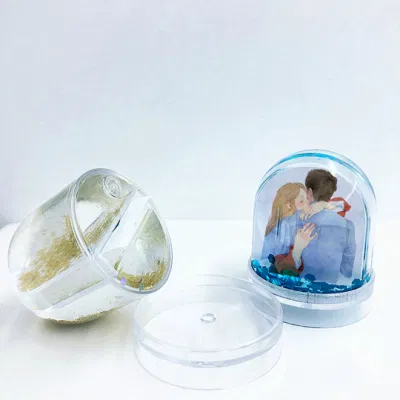 Fabbricare OEM Snow Globe Photo Frame Liquid Snow Ball foto Cornice con glitter