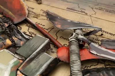 Vancy Arts 3D Grande Muraglia Arte metallo Moto Moto artigianale martellato Metallo zincato verniciato a mano Pronto ad appendare 3D parete metallica Arte