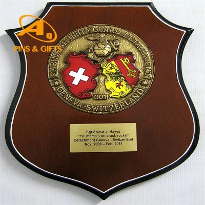  Vendita all&prime;ingrosso OEM Parinting mano resina souvenir decorazione Casa piastra multipiastra Placca di legno ricordo