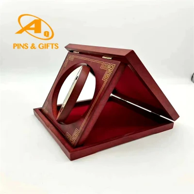 Vendita all&prime;ingrosso OEM Parinting mano resina souvenir decorazione Casa piastra multipiastra Placca di legno ricordo