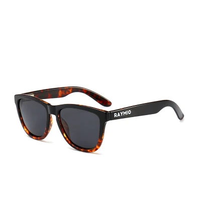 PC Gradient oversize Full Frame grande telaio Tempio Chunky con Occhiali da sole Metal Accent Fashion
