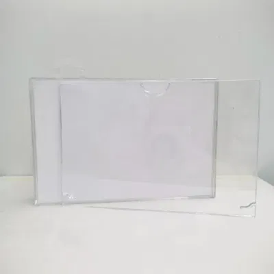 Cornice rettangolare con neve galleggiante per regalo di Natale