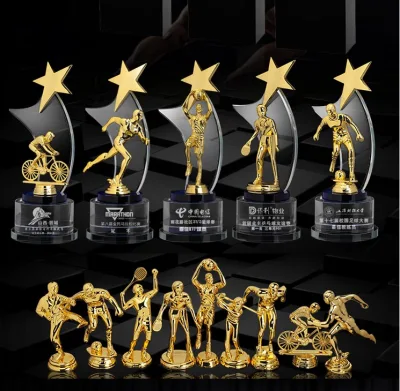 Vendita all&prime;ingrosso Incisioni personalizzate UAE trasparente acrilico souvenir smaltatura in legno a placche Medaglia di vetro Crystal Diamond Star Armwrestling Golf Metal Corporate Sport Premio Trofeo