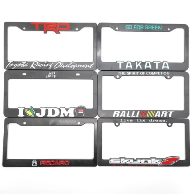  Licenza personalizzata in plastica di dimensioni standard per auto USA con logo stampato inciso Telaio piastra