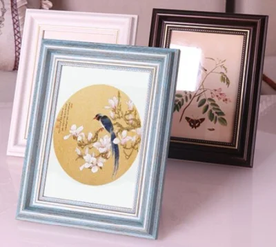 Amorevole Cartoon forma cornice in legno famiglia