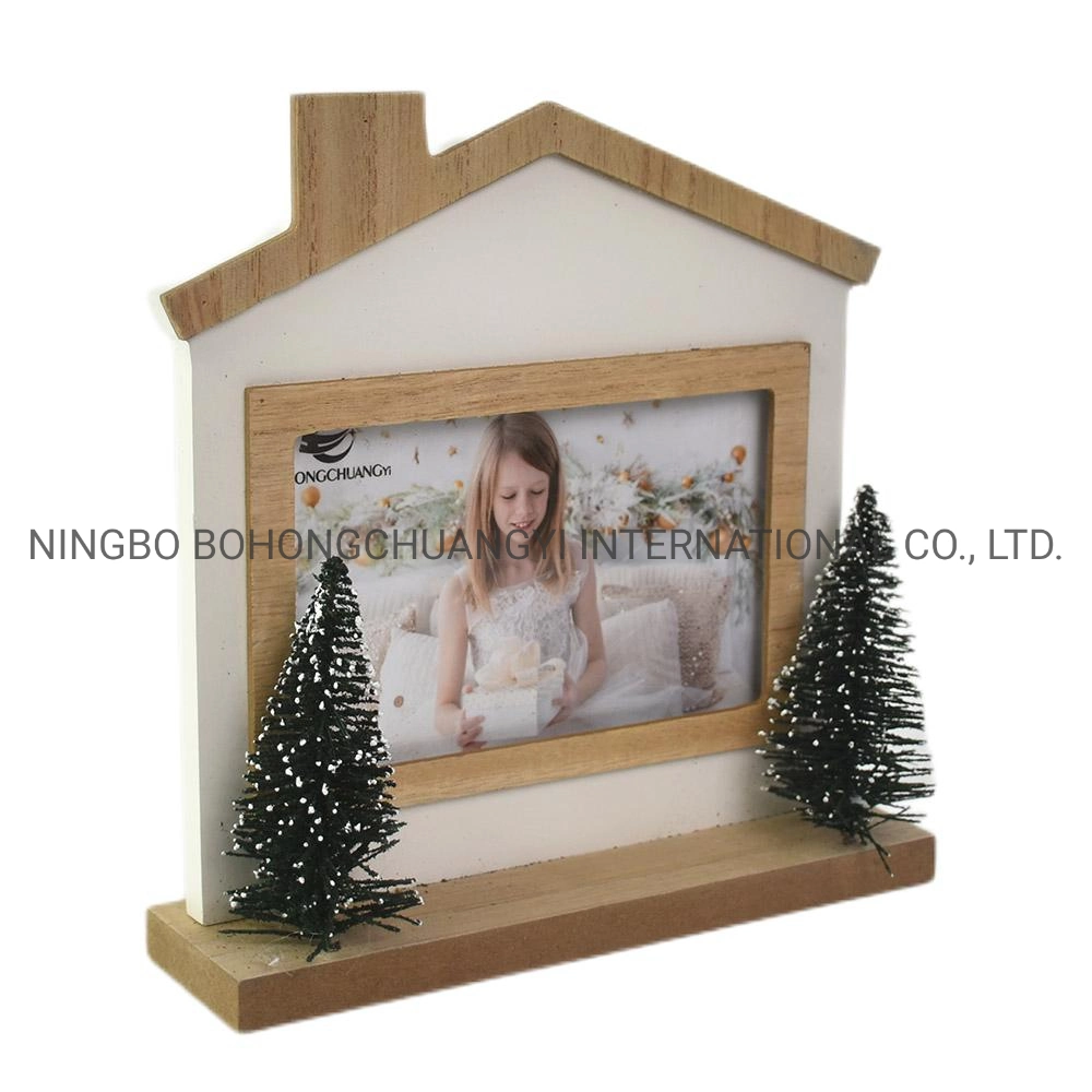 Wholesale Happy Christmas Decorative Solid Picture Frame Solid Wood Frame Wooden Photo Frame for Christmas Decoration