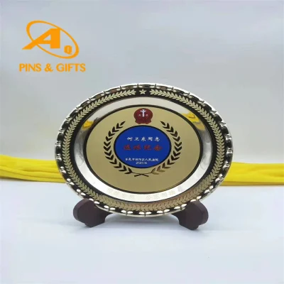  Custom High Quality 3D Engrave Round Blank Glass K9 Crystal Trophy Award Plaque Trophy Metal Art and Craft
