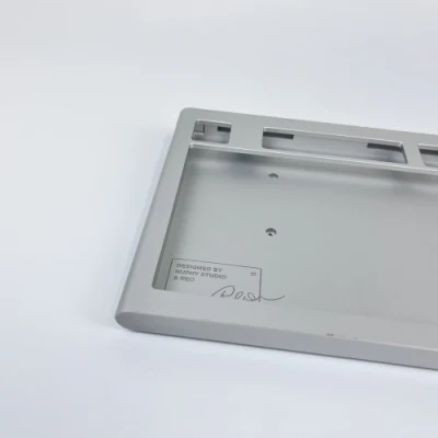 Manufacturer Customized CNC Machining Metal Aluminum Anodized Silver Esports Keyboard Frames