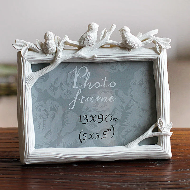 Carr Photo Picture Frames - Ceramic Round Floral