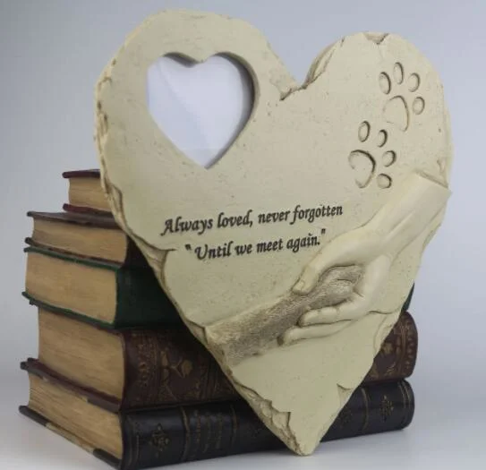 Custom Resin Heart Shape Pet Memorial Garden Stone Pet Memorial Picture Frame