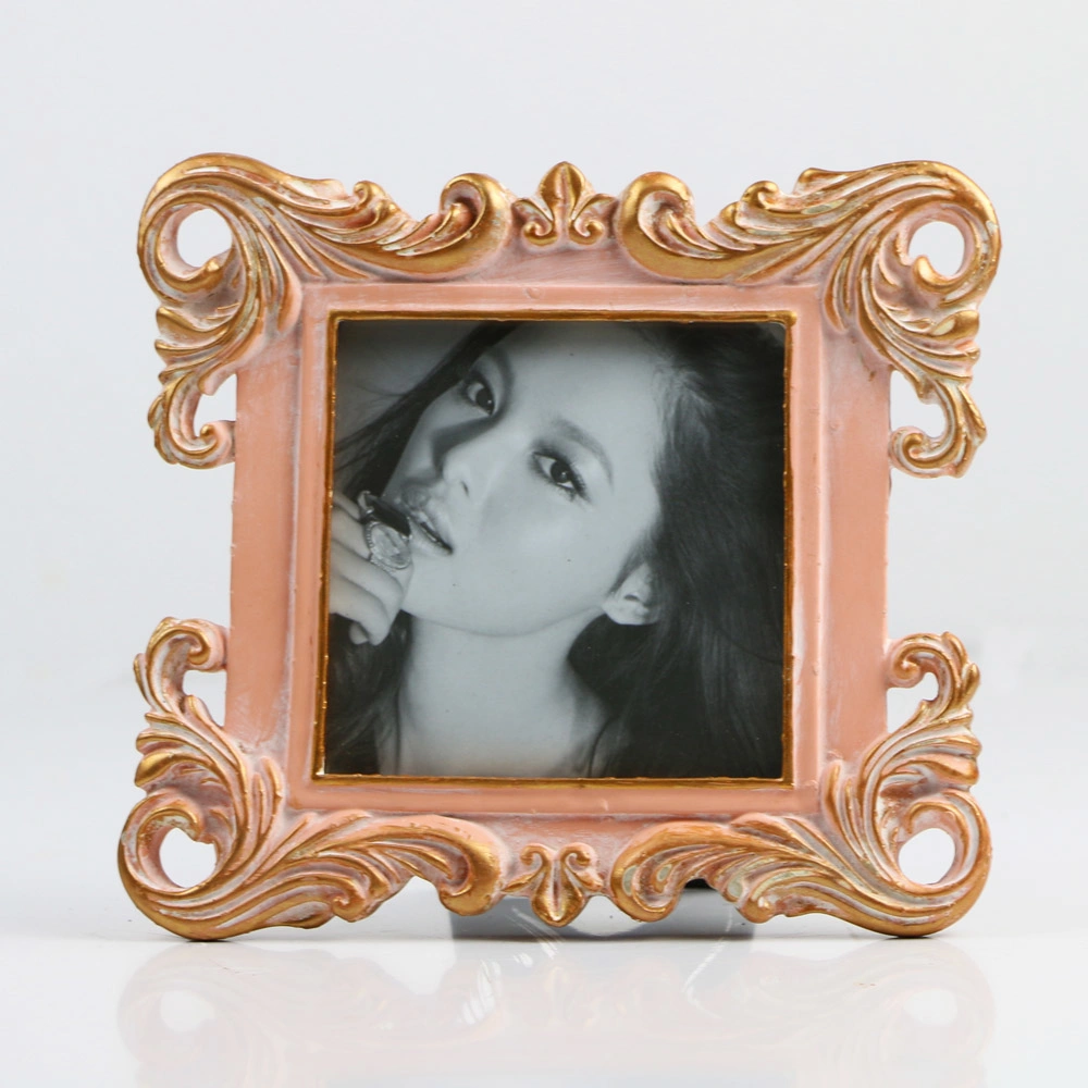 Hot Sale Personalized Handmade Color Painted Home Decorative Pink Resin 8X10 Big Photo Frame