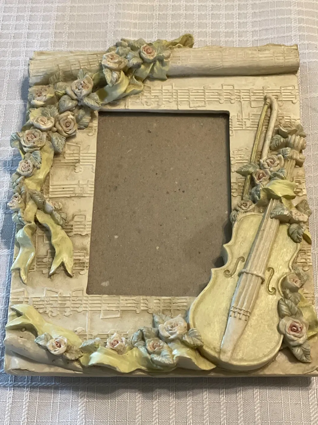 Vintage Resin Picture Photo Frame Floral Violin Tabletop Hold 4&quot; X 6&quot;