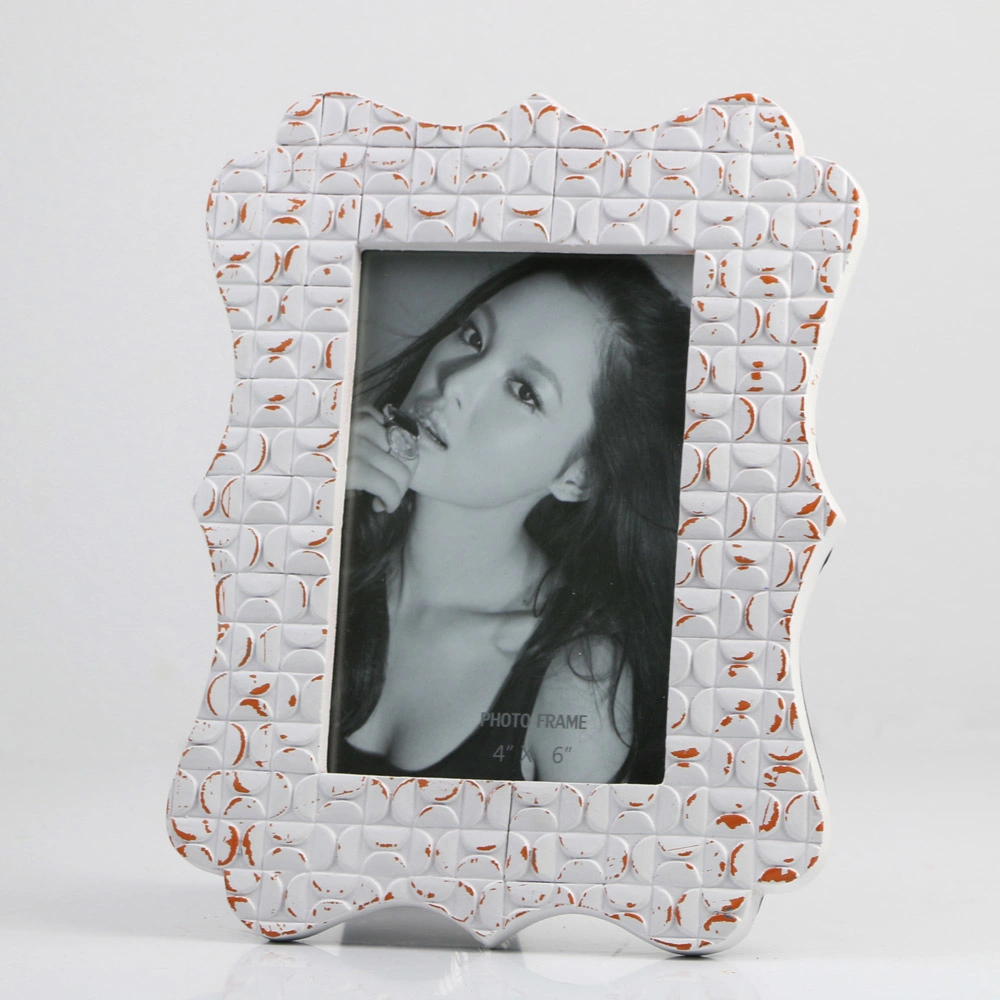 Hot Sale Personalized Handmade Color Painted Home Decorative Pink Resin 8X10 Big Photo Frame