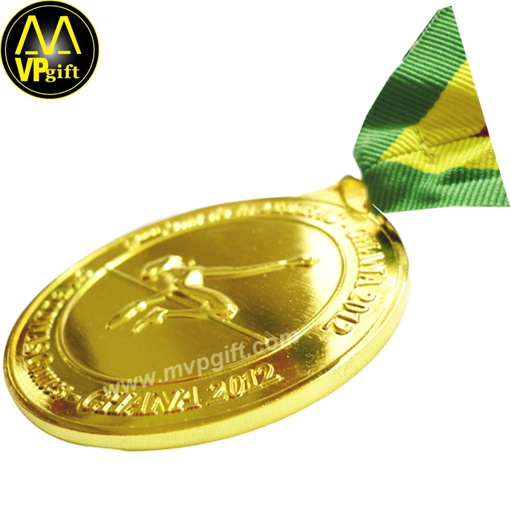 China Guangzhou Customer Metal 3D Piano Finish Wood Souvenir Awards Trophy Gift Wood Medal Honor Plaque