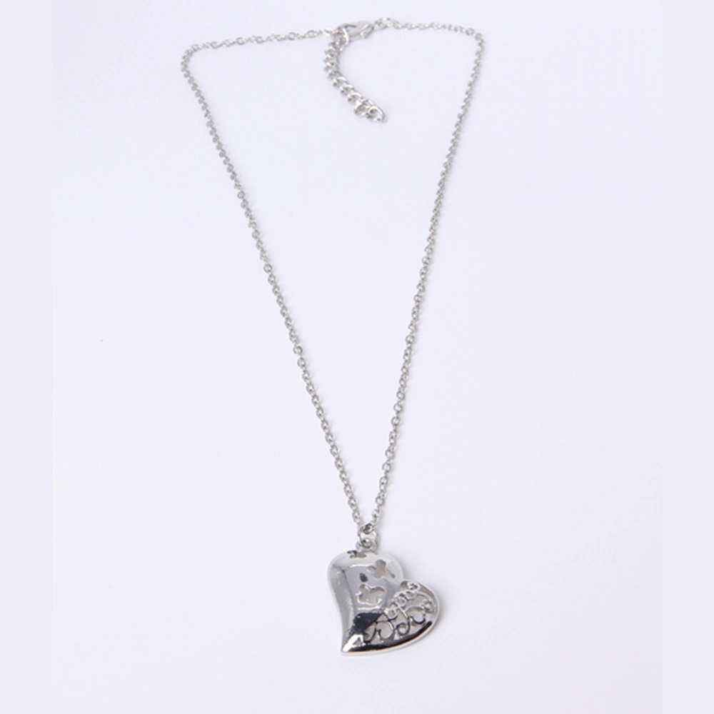 Sample Available Fashion Jewelry Heart-Shaped Silver Pendant Necklace