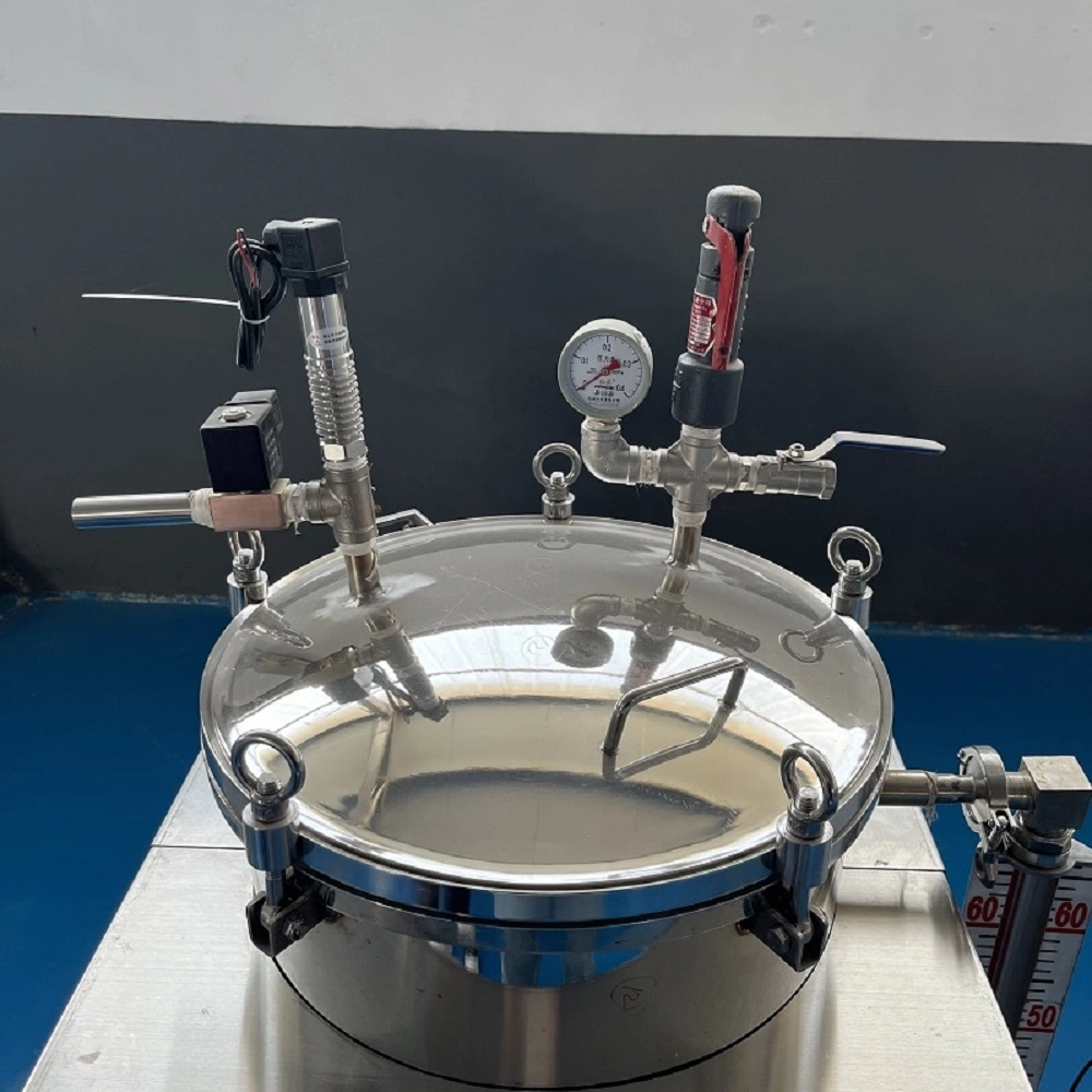 Digital Medical Sterilization Equipment Vertical Steam Autoclave Sterilizer Lab Instrument