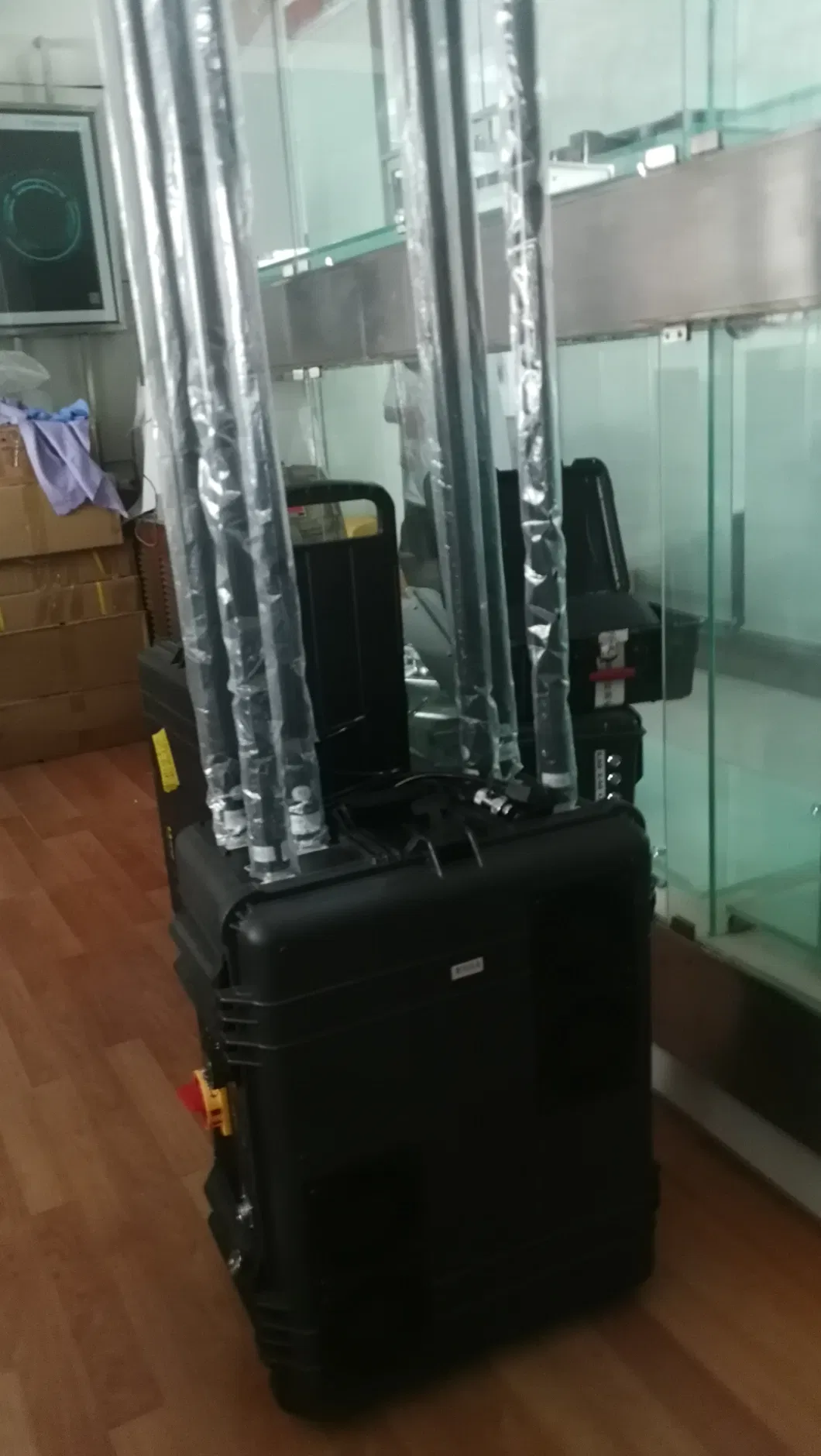 Portable Signal Jammer Full Bands, Full Frequencies Customized, Anti Drone Jammer