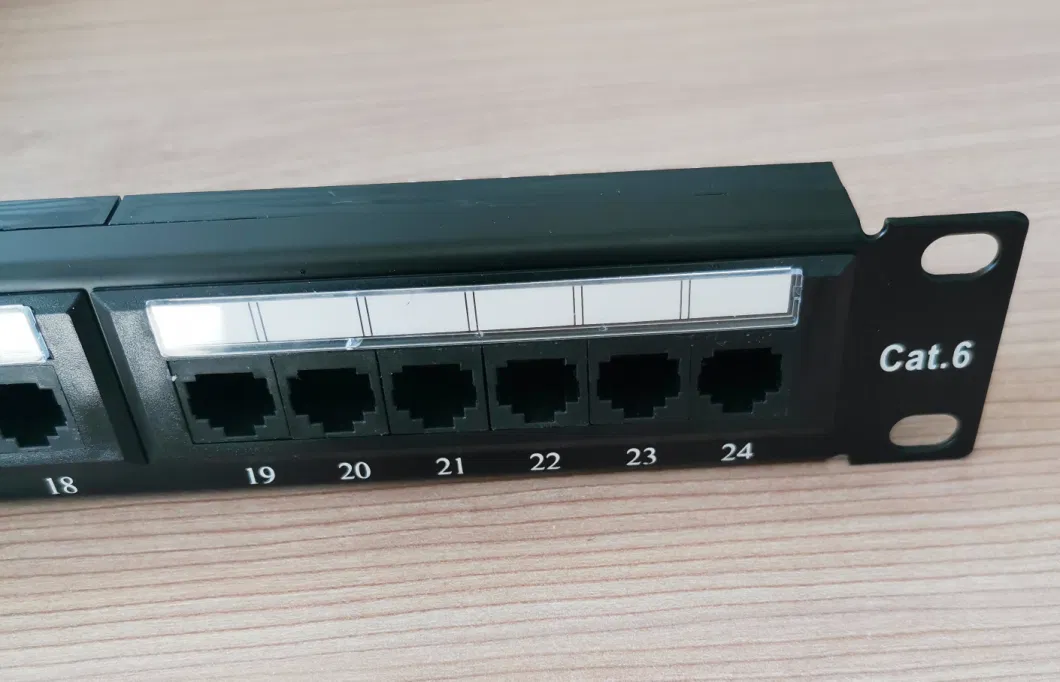 24 Port UTP CAT6 Patch Panel 19&prime; 1u with Holder