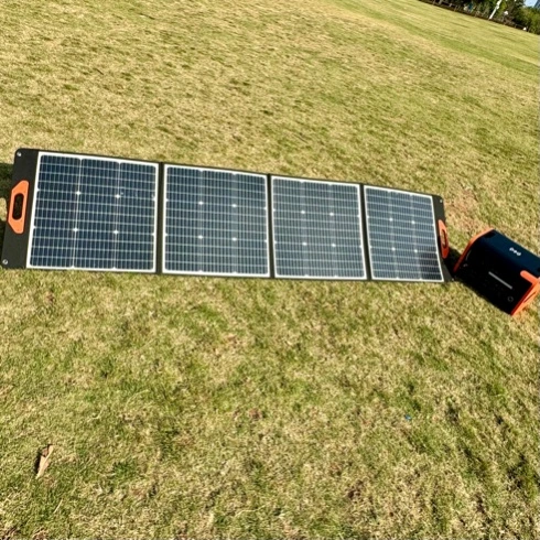 Flexible 100W Foldable Portable Solar Panel with Charger Connector