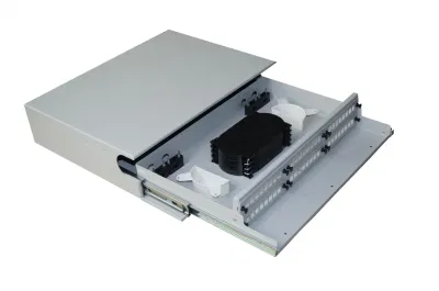 Patch panel in fibra ottica con sportello anteriore