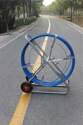 Lunghezza fibra di vetro serpente cavo condotto timone asta di spinta per Estrazione e pulizia del cavo in fibra ottica per telecomunicazioni