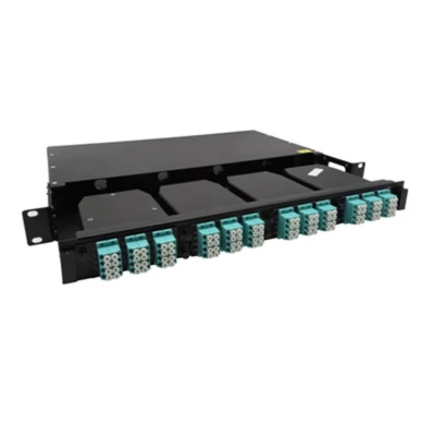 Porta OEM Factory 24 32 48 96 per apparecchiature in fibra ottica Pannello patch in fibra ottica AMP modulare LC