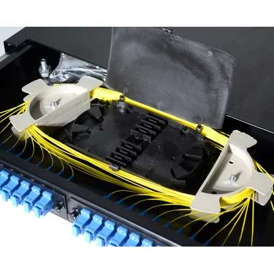 FTTH SC 1u giunzione per montaggio in rack a 24 porte in fibra ottica da 19&quot; Pannello patch