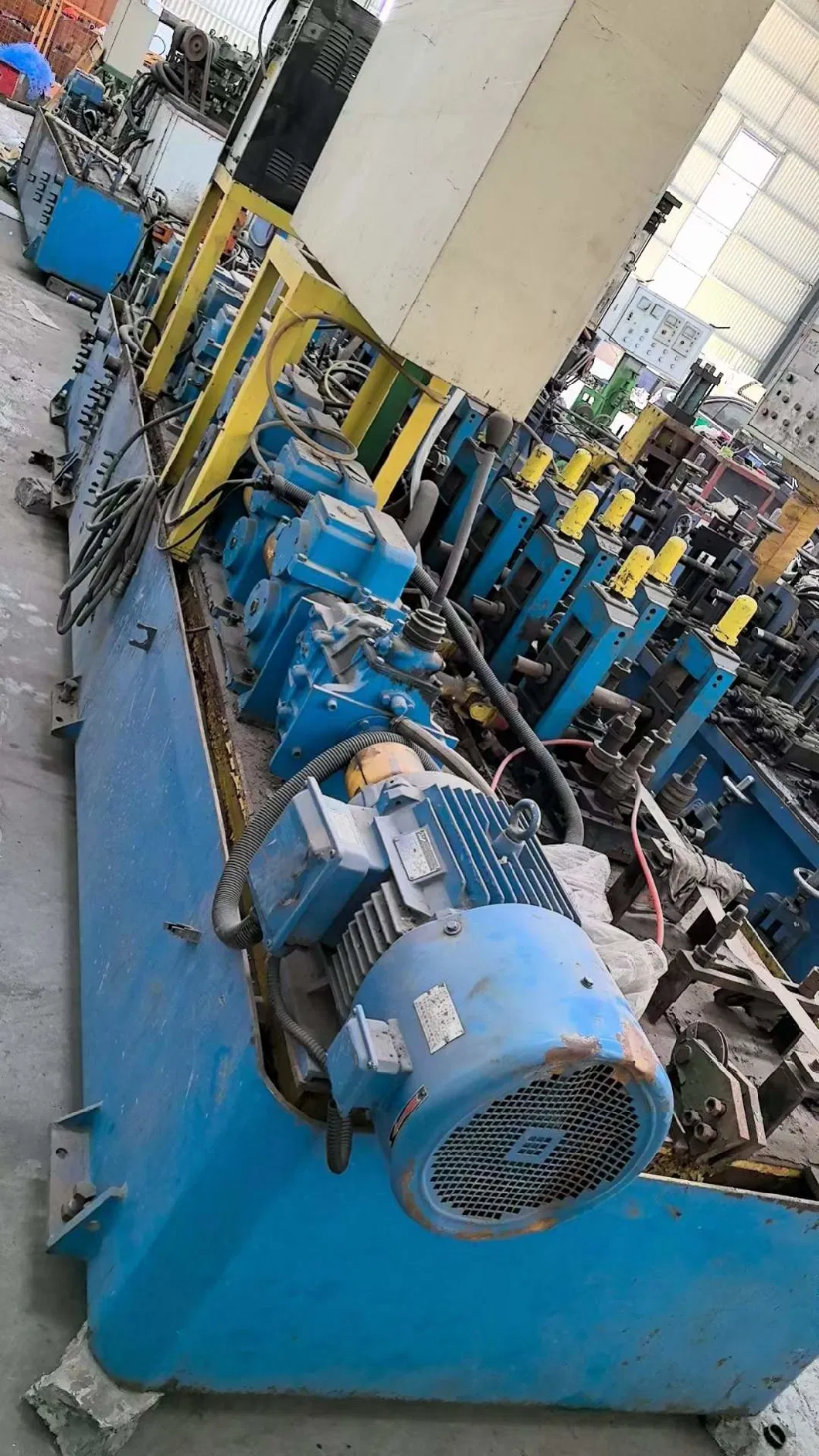 Automatic Carbon Steel Galvanized High Frequency Longitudinal Seam Tube Mill Line 40 Tube Mill