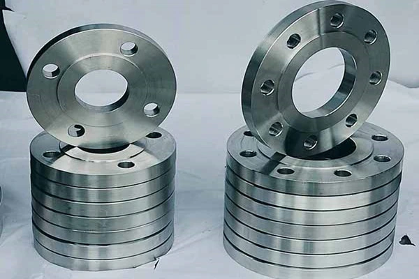 ASTM A182 F304 F316L F53 Stainless Duplex Steel So RF Wn Blind Flange Brida De Acero Inoxidable