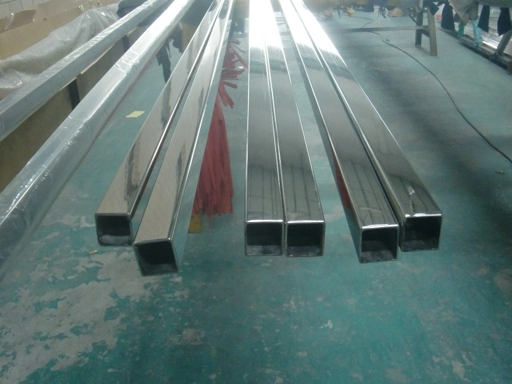 Galvanized Square Tubing Gi Rectangular Rhs Shs Tube Domestic Stainless Steel Square Pipe Manufacturers