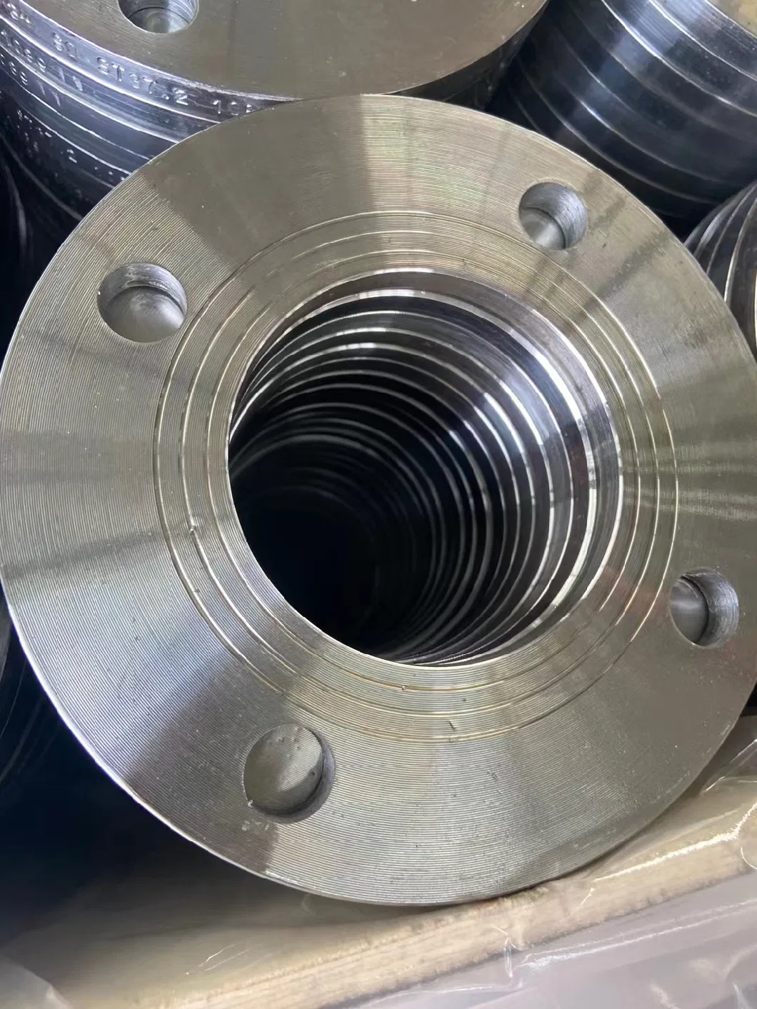 ASME B16.5 Forged Forging RF A105/A105n/S235jr/A350 Lf2/A694 F52 F60 F65 F70 Price Steel Plate Dimensions JIS 5K 10K 16K Carbon Stainless Steel Slip on Flange