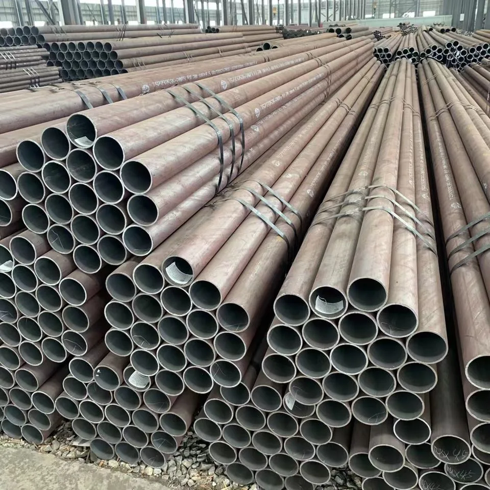 China Steel Pipe Manufacturer Ss400/St37/St52/Q235B/Q345 Black Iron Round/ Square/ Welded/ Welding/ Seamless/ ERW/ Mild/ Ms Metallic Carbon Steel Pipe Price