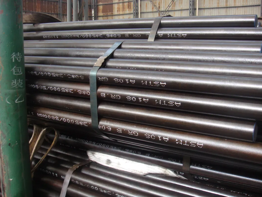 China Steel Pipe Manufacturer Ss400/St37/St52/Q235B/Q345 Black Iron Round/ Square/ Welded/ Welding/ Seamless/ ERW/ Mild/ Ms Metallic Carbon Steel Pipe Price